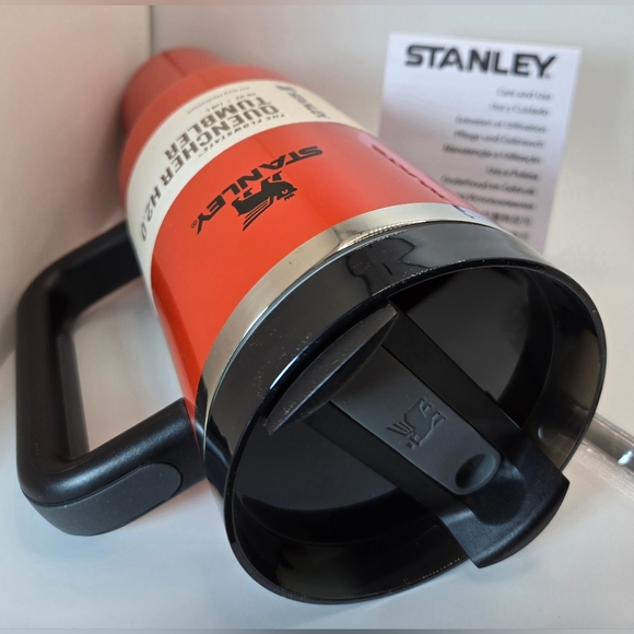 Stanley Vibrant Neon Red Quencher H2.0 40oz Tumbler - Picture 6 of 7